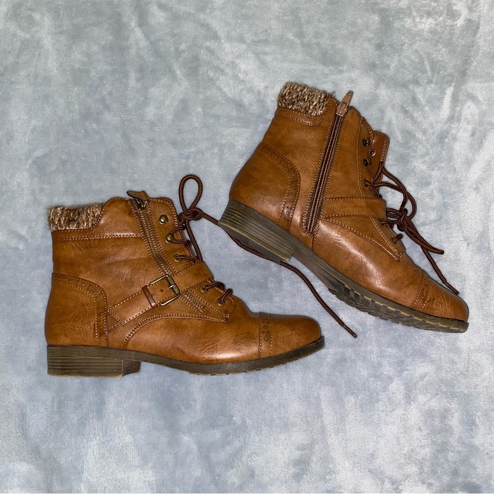 Brown Styled Boots